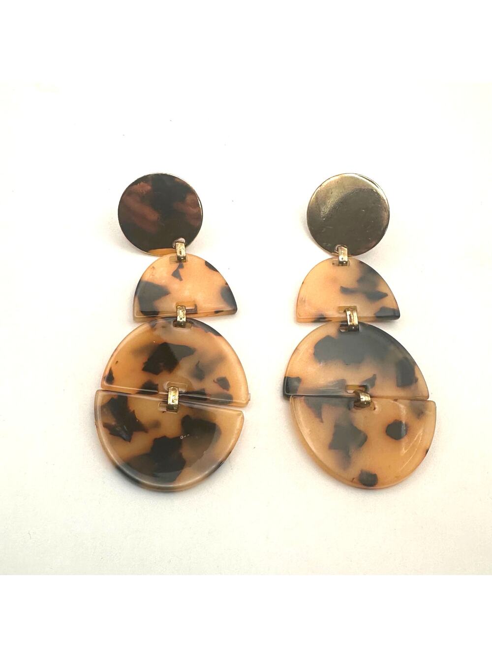 Sugarfix Tortoise Statement Earring Dangle Drop Lightweight Costume Jewelry